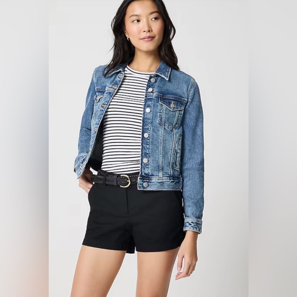 NWT! J. Crew 3.5" classic chino short